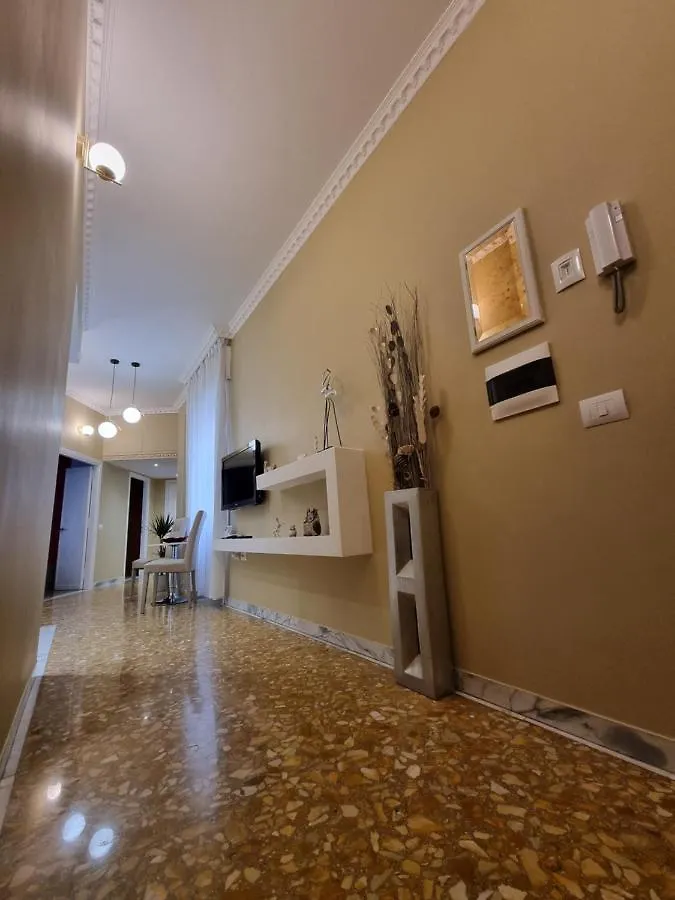 Appartamento Roman Holidays House Marconi Italia